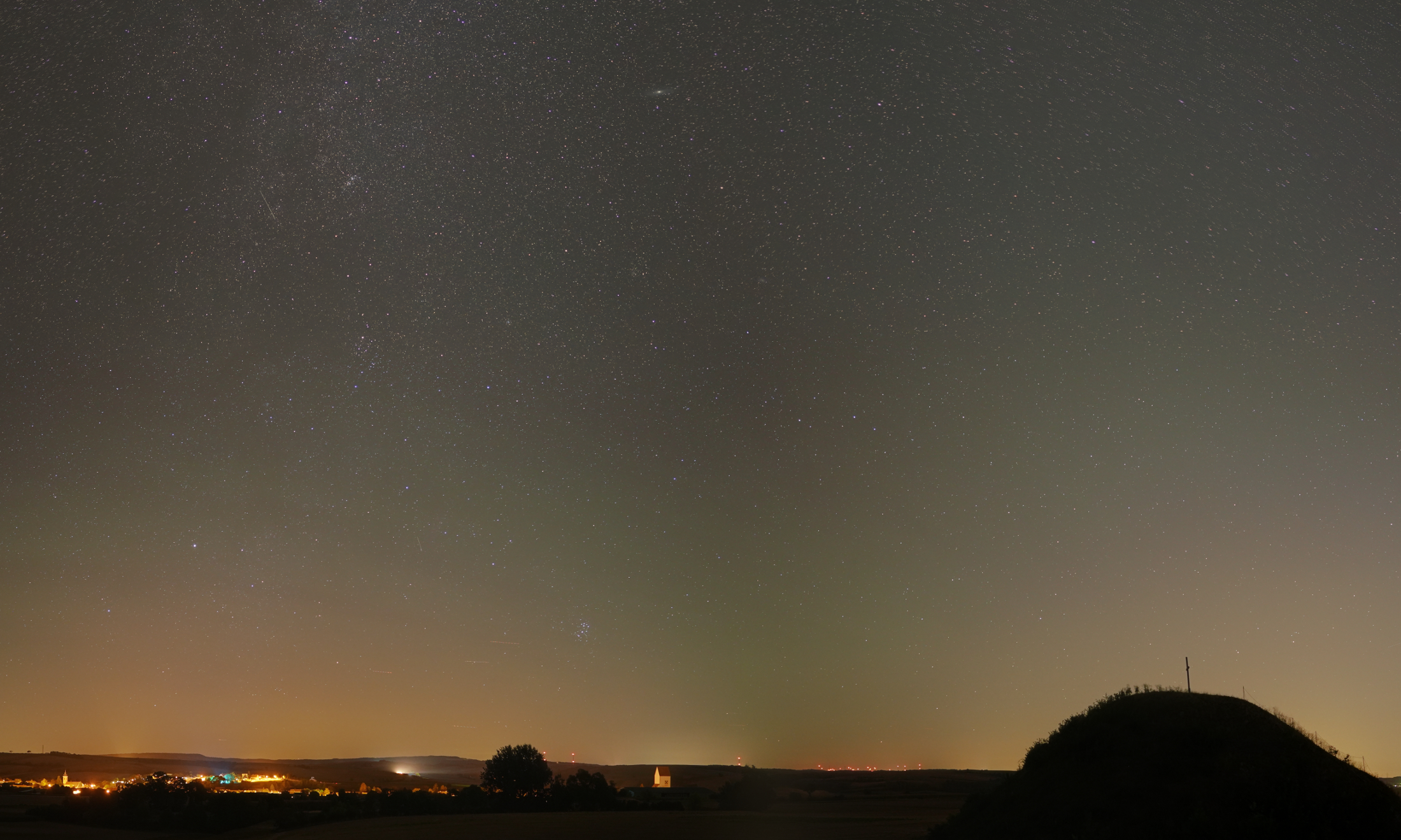 Andromeda und M31 über Großmugl. © Günther Wuchterl